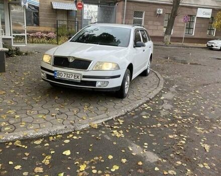 Белый Шкода Октавия, объемом двигателя 1.6 л и пробегом 261 тыс. км за 5950 $, фото 11 на Automoto.ua