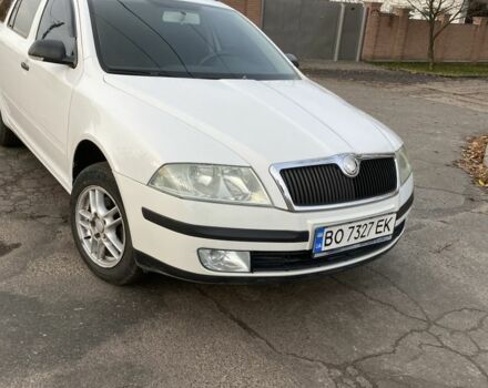 Белый Шкода Октавия, объемом двигателя 1.6 л и пробегом 231 тыс. км за 5950 $, фото 2 на Automoto.ua