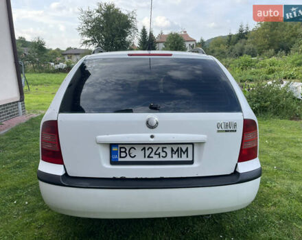 Белый Шкода Октавия, объемом двигателя 1.6 л и пробегом 400 тыс. км за 3270 $, фото 6 на Automoto.ua