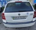 Белый Шкода Октавия, объемом двигателя 1.6 л и пробегом 252 тыс. км за 4600 $, фото 4 на Automoto.ua