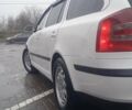 Белый Шкода Октавия, объемом двигателя 2 л и пробегом 388 тыс. км за 6350 $, фото 17 на Automoto.ua