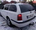 Белый Шкода Октавия, объемом двигателя 1.6 л и пробегом 286 тыс. км за 4350 $, фото 4 на Automoto.ua