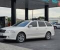 Белый Шкода Октавия, объемом двигателя 1.6 л и пробегом 230 тыс. км за 6600 $, фото 1 на Automoto.ua