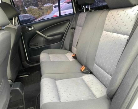 Белый Шкода Октавия, объемом двигателя 1.6 л и пробегом 168 тыс. км за 5940 $, фото 19 на Automoto.ua