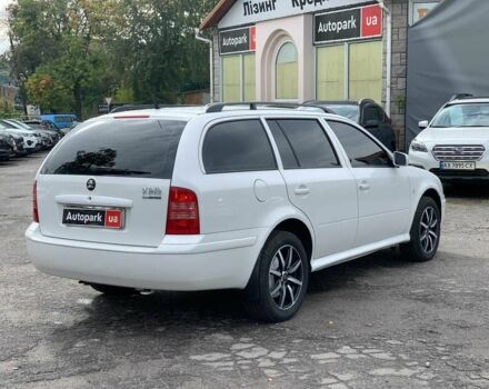 Белый Шкода Октавия, объемом двигателя 1.6 л и пробегом 168 тыс. км за 5940 $, фото 4 на Automoto.ua