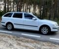 Белый Шкода Октавия, объемом двигателя 1.6 л и пробегом 248 тыс. км за 6300 $, фото 1 на Automoto.ua