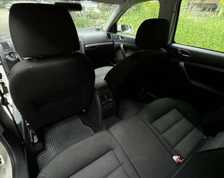 Белый Шкода Октавия, объемом двигателя 1.9 л и пробегом 225 тыс. км за 6500 $, фото 7 на Automoto.ua