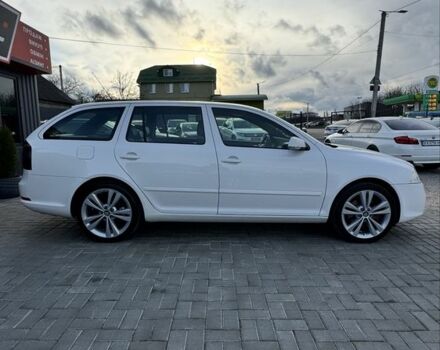 Белый Шкода Октавия, объемом двигателя 2 л и пробегом 280 тыс. км за 9300 $, фото 2 на Automoto.ua