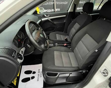 Білий Шкода Октавія, об'ємом двигуна 2 л та пробігом 283 тис. км за 5900 $, фото 9 на Automoto.ua