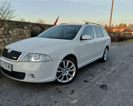 Білий Шкода Октавія, об'ємом двигуна 2 л та пробігом 284 тис. км за 2319 $, фото 1 на Automoto.ua