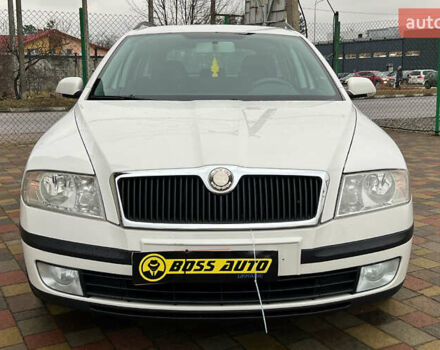 Білий Шкода Октавія, об'ємом двигуна 2 л та пробігом 283 тис. км за 5900 $, фото 1 на Automoto.ua