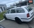 Белый Шкода Октавия, объемом двигателя 1.6 л и пробегом 220 тыс. км за 1800 $, фото 1 на Automoto.ua