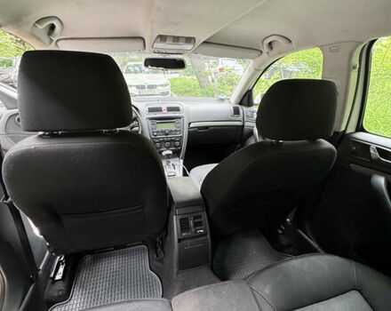 Белый Шкода Октавия, объемом двигателя 1.9 л и пробегом 225 тыс. км за 6500 $, фото 6 на Automoto.ua