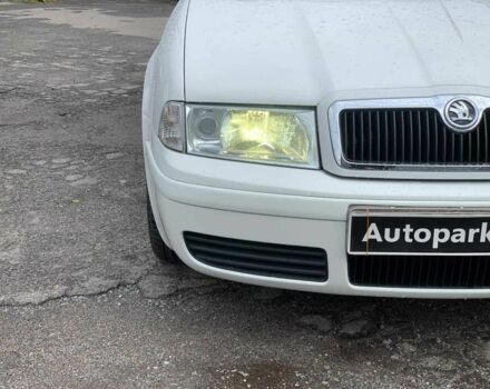 Белый Шкода Октавия, объемом двигателя 1.6 л и пробегом 168 тыс. км за 5940 $, фото 9 на Automoto.ua