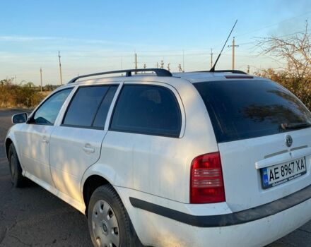 Білий Шкода Октавія, об'ємом двигуна 1.6 л та пробігом 212 тис. км за 6000 $, фото 1 на Automoto.ua