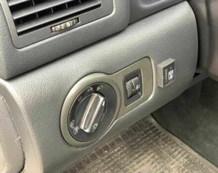 Белый Шкода Октавия, объемом двигателя 1.6 л и пробегом 168 тыс. км за 5940 $, фото 22 на Automoto.ua