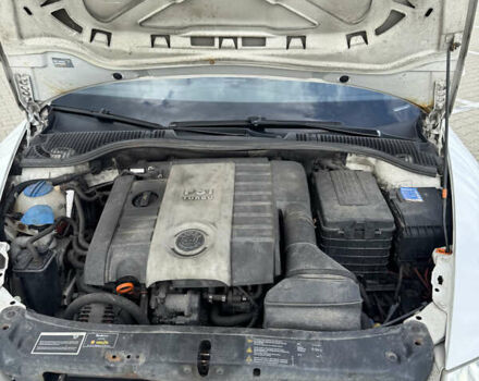 Шкода Октавія 2007 у Києві на Automoto.ua Білий Шкода Октавія, об'ємом двигуна 2 л та пробігом 305 тис. км за 7190 $, фото 12 на Automoto.ua