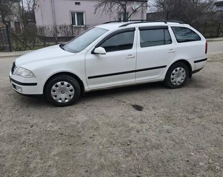Білий Шкода Октавія, об'ємом двигуна 1.6 л та пробігом 236 тис. км за 5500 $, фото 3 на Automoto.ua