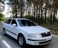 Белый Шкода Октавия, объемом двигателя 1.6 л и пробегом 248 тыс. км за 6300 $, фото 2 на Automoto.ua