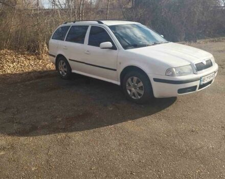 Белый Шкода Октавия, объемом двигателя 1 л и пробегом 280 тыс. км за 4600 $, фото 3 на Automoto.ua