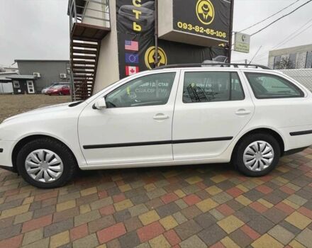 Білий Шкода Октавія, об'ємом двигуна 2 л та пробігом 283 тис. км за 5900 $, фото 3 на Automoto.ua