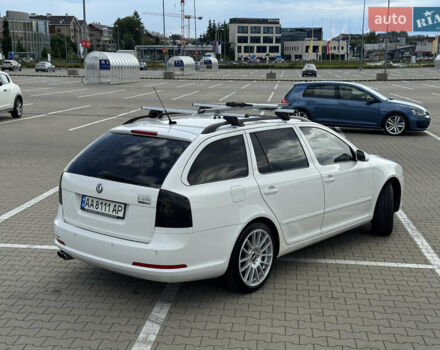 Шкода Октавія 2007 у Києві на Automoto.ua Білий Шкода Октавія, об'ємом двигуна 2 л та пробігом 305 тис. км за 7190 $, фото 7 на Automoto.ua