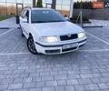 Білий Шкода Октавія, об'ємом двигуна 1.6 л та пробігом 199 тис. км за 5100 $, фото 1 на Automoto.ua
