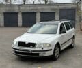 Білий Шкода Октавія, об'ємом двигуна 0 л та пробігом 300 тис. км за 3250 $, фото 5 на Automoto.ua