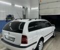 Белый Шкода Октавия, объемом двигателя 1.6 л и пробегом 277 тыс. км за 3999 $, фото 3 на Automoto.ua
