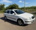 Білий Шкода Октавія, об'ємом двигуна 2 л та пробігом 350 тис. км за 2907 $, фото 1 на Automoto.ua
