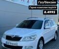 Белый Шкода Октавия, объемом двигателя 1.6 л и пробегом 295 тыс. км за 8500 $, фото 1 на Automoto.ua