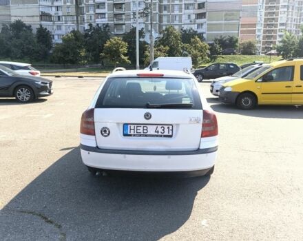 Белый Шкода Октавия, объемом двигателя 1.9 л и пробегом 337 тыс. км за 2700 $, фото 4 на Automoto.ua