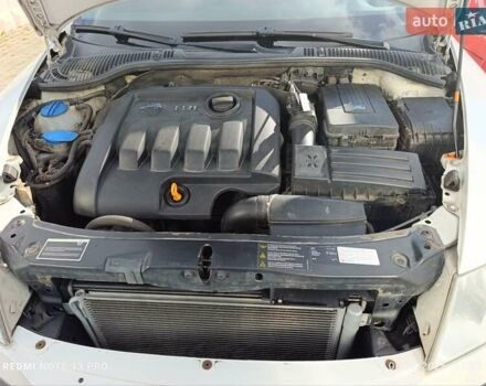 Белый Шкода Октавия, объемом двигателя 1.9 л и пробегом 294 тыс. км за 6200 $, фото 35 на Automoto.ua