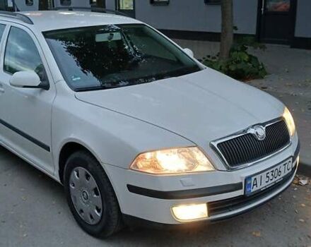 Білий Шкода Октавія, об'ємом двигуна 1.6 л та пробігом 236 тис. км за 6500 $, фото 6 на Automoto.ua