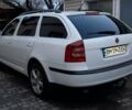 Белый Шкода Октавия, объемом двигателя 1.6 л и пробегом 214 тыс. км за 6000 $, фото 3 на Automoto.ua