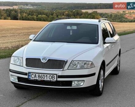 Білий Шкода Октавія, об'ємом двигуна 1.98 л та пробігом 257 тис. км за 6500 $, фото 9 на Automoto.ua