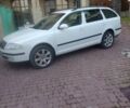 Белый Шкода Октавия, объемом двигателя 2 л и пробегом 250 тыс. км за 5700 $, фото 1 на Automoto.ua