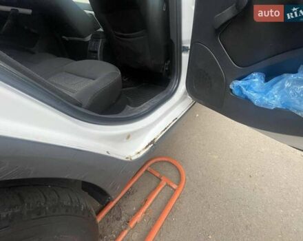 Белый Шкода Октавия, объемом двигателя 2 л и пробегом 263 тыс. км за 6200 $, фото 17 на Automoto.ua