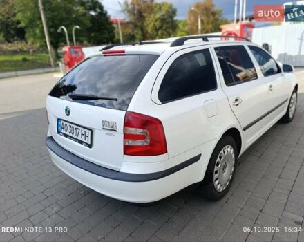 Белый Шкода Октавия, объемом двигателя 1.9 л и пробегом 294 тыс. км за 6200 $, фото 4 на Automoto.ua