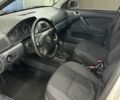 Белый Шкода Октавия, объемом двигателя 1.6 л и пробегом 277 тыс. км за 3999 $, фото 5 на Automoto.ua