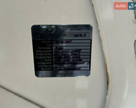 Білий Шкода Октавія, об'ємом двигуна 1.6 л та пробігом 245 тис. км за 6900 $, фото 81 на Automoto.ua