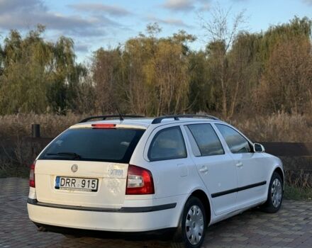 Шкода Октавия 2008 в Славянске на Automoto.ua Белый Шкода Октавия, объемом двигателя 1.9 л и пробегом 188 тыс. км за 2850 $, фото 3 на Automoto.ua