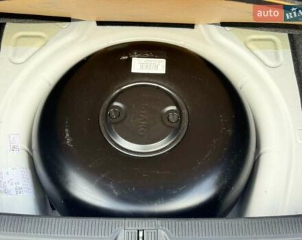 Білий Шкода Октавія, об'ємом двигуна 1.6 л та пробігом 245 тис. км за 6900 $, фото 73 на Automoto.ua