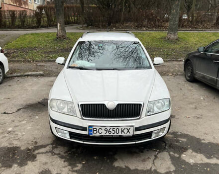Белый Шкода Октавия, объемом двигателя 1.97 л и пробегом 228 тыс. км за 7200 $, фото 6 на Automoto.ua