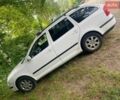 Білий Шкода Октавія, об'ємом двигуна 1.6 л та пробігом 260 тис. км за 5000 $, фото 2 на Automoto.ua