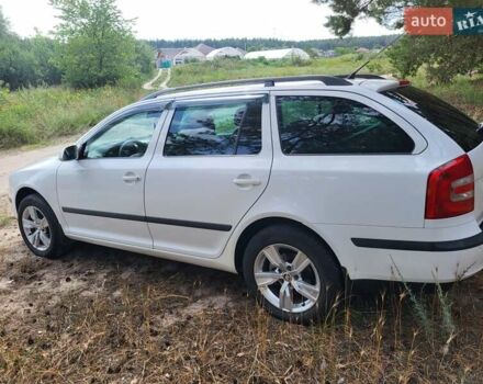 Білий Шкода Октавія, об'ємом двигуна 1.8 л та пробігом 219 тис. км за 7000 $, фото 10 на Automoto.ua