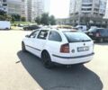 Белый Шкода Октавия, объемом двигателя 1.9 л и пробегом 337 тыс. км за 2700 $, фото 1 на Automoto.ua