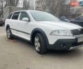 Белый Шкода Октавия, объемом двигателя 2 л и пробегом 263 тыс. км за 6200 $, фото 1 на Automoto.ua