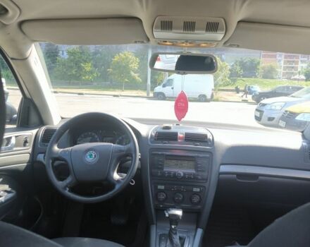 Белый Шкода Октавия, объемом двигателя 1.9 л и пробегом 337 тыс. км за 2700 $, фото 6 на Automoto.ua