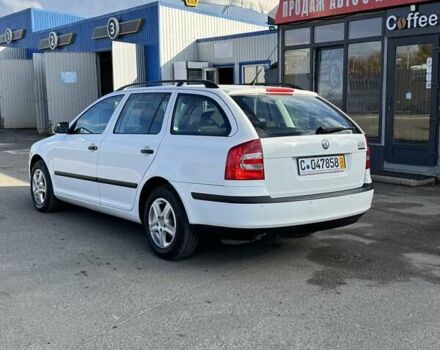 Білий Шкода Октавія, об'ємом двигуна 1.6 л та пробігом 161 тис. км за 7000 $, фото 6 на Automoto.ua